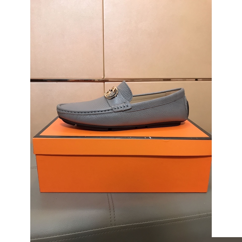 G*u*i leather shoes